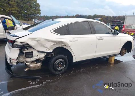 2023 Honda Accord Hybrid Sport z USA, uszkodzony, nr VIN 1HGCY2F52PA049419